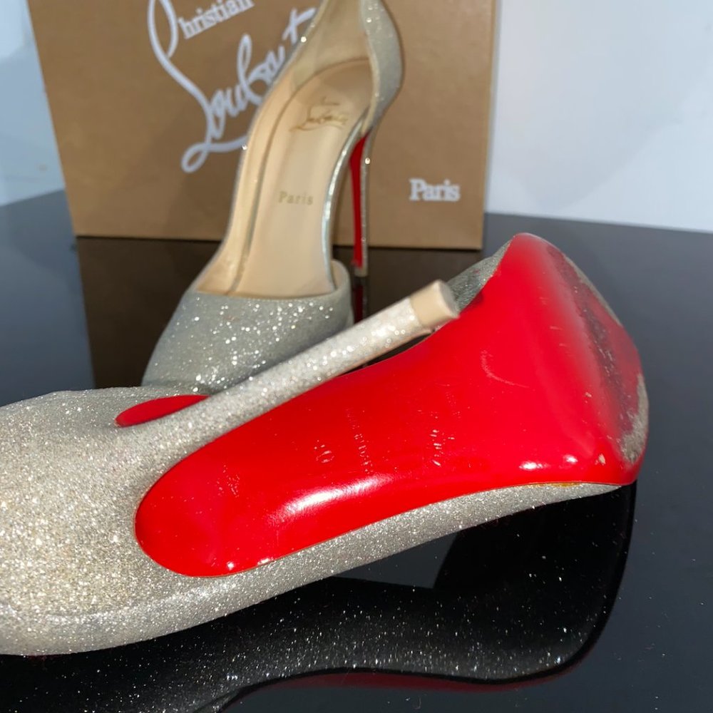 Christian Louboutin Iriza - Size 40